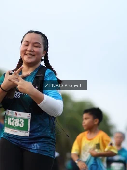Runner Photo 4387255