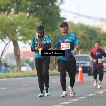 Runner Photo 4387276