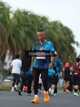 Runner Photo 4387283