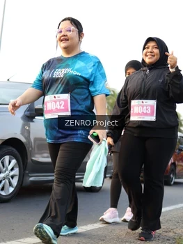 Runner Photo 4387301