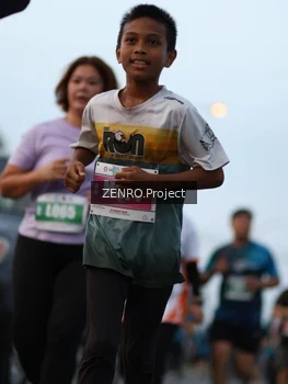 Runner Photo 4387306