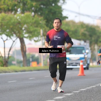 Runner Photo 4387309