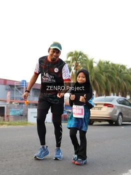 Runner Photo 4387334