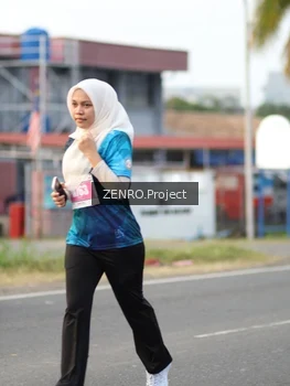 Runner Photo 4387337