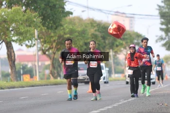 Runner Photo 4387348