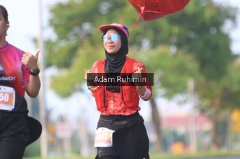 Runner Photo 4387349
