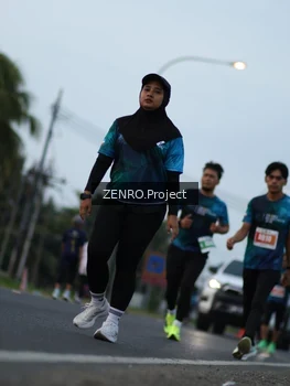 Runner Photo 4387362