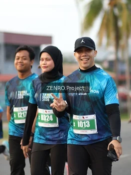 Runner Photo 4387368