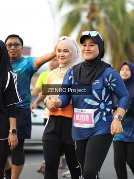 Runner Photo 4387390