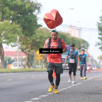 Runner Photo 4387393