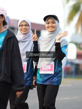 Runner Photo 4387425