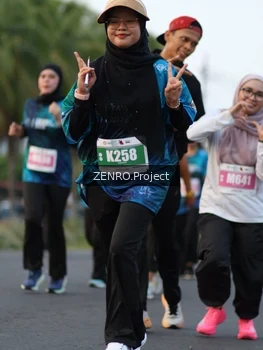 Runner Photo 4387444
