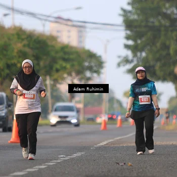 Runner Photo 4387458
