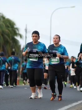 Runner Photo 4387464