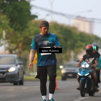 Runner Photo 4387476