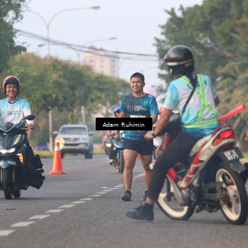 Runner Photo 4387484