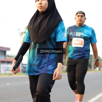 Runner Photo 4387509