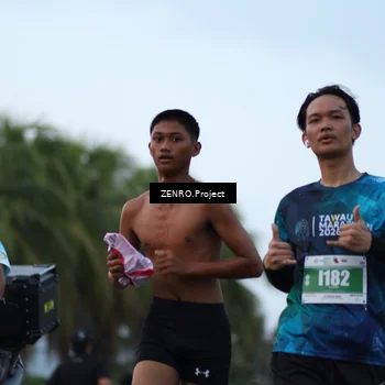 Runner Photo 4387524