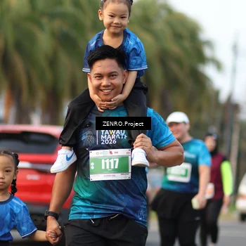 Runner Photo 4387542