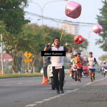 Runner Photo 4387554