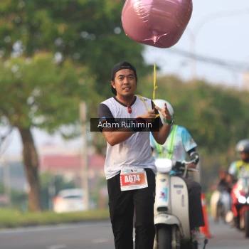 Runner Photo 4387564