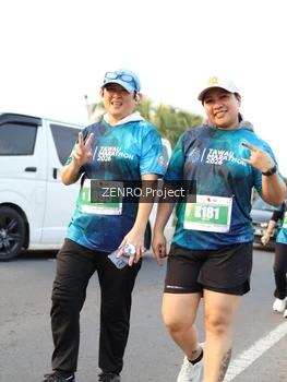 Runner Photo 4387581