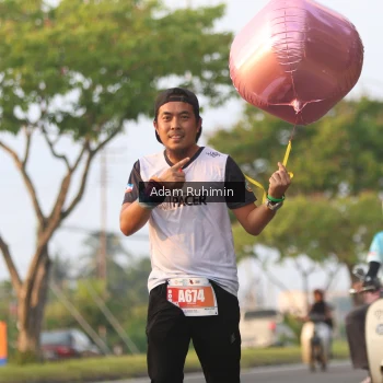 Runner Photo 4387582