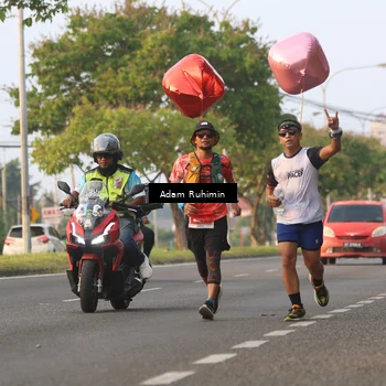 Runner Photo 4387626