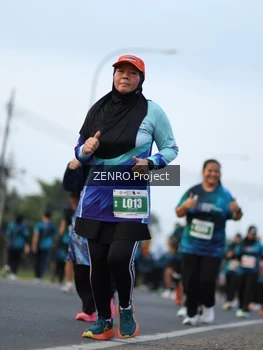 Runner Photo 4387627