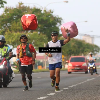 Runner Photo 4387639