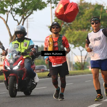 Runner Photo 4387671