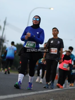 Runner Photo 4387825