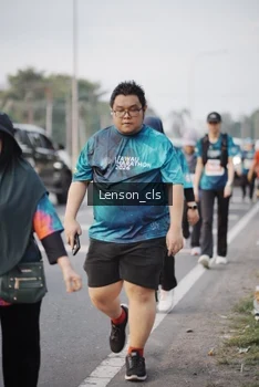 Runner Photo 4387884