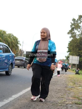 Runner Photo 4387939