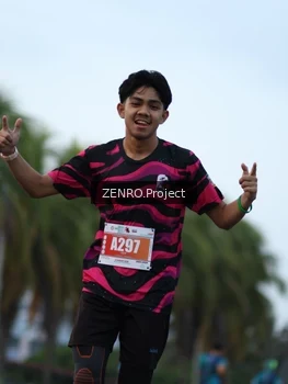 Runner Photo 4387952