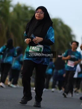 Runner Photo 4388002