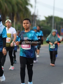 Runner Photo 4388060