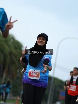 Runner Photo 4388095
