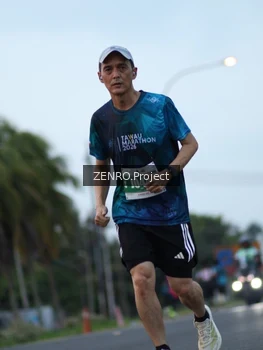Runner Photo 4388118