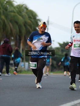 Runner Photo 4388124