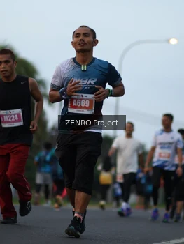 Runner Photo 4388205