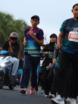 Runner Photo 4388346