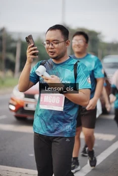 Runner Photo 4388374
