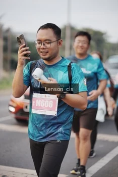 Runner Photo 4388384
