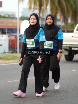 Runner Photo 4388404