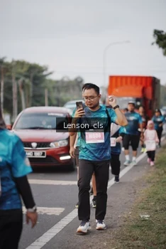 Runner Photo 4388414