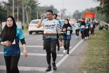 Runner Photo 4388449