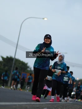 Runner Photo 4388467