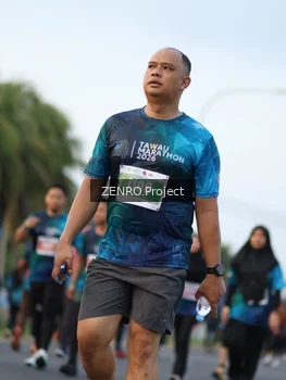 Runner Photo 4388524