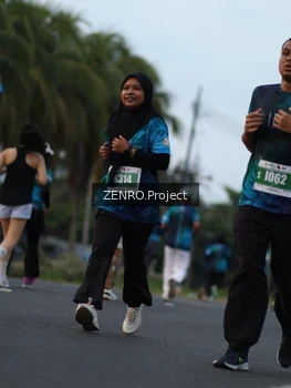 Runner Photo 4388530